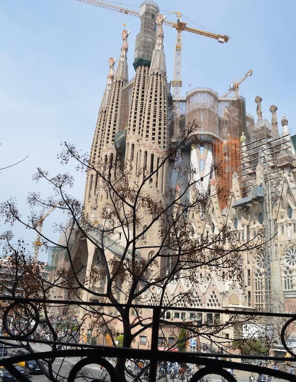 Gaudí Apartment Barcelona Exterior foto